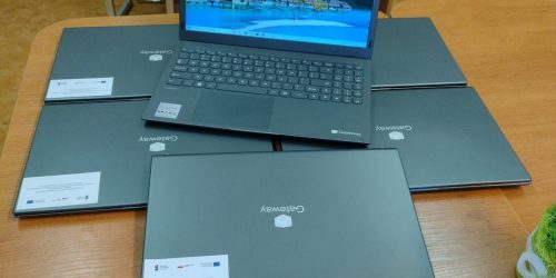 laptopy otrzymane za udział w projekcie